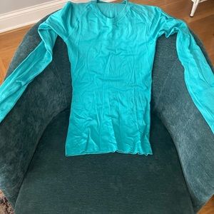 Lululemon swiftly long sleeve like new!